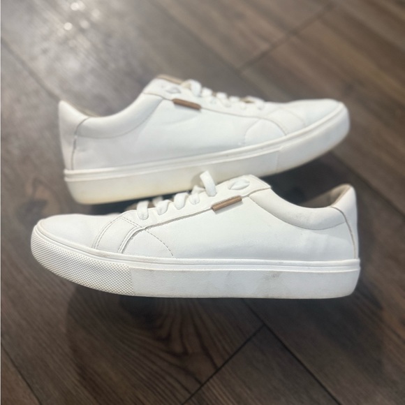 Dr. Scholl's Shoes - Dr. Scholl’s White Leather Low Top Comfort Sneakers Lace Up Women’s 8M